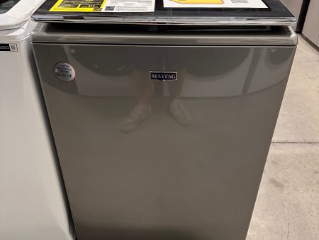 BEAUTIFUL NEW MAYTAG TOP LOAD WASHER MODEL: MVW7230HC WAS13456 Sale