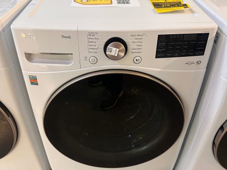 BEAUTIFUL BRAND NEW LG SMART WASHING MACHINE MODEL: WM4000HWA WAS13426 For Sale